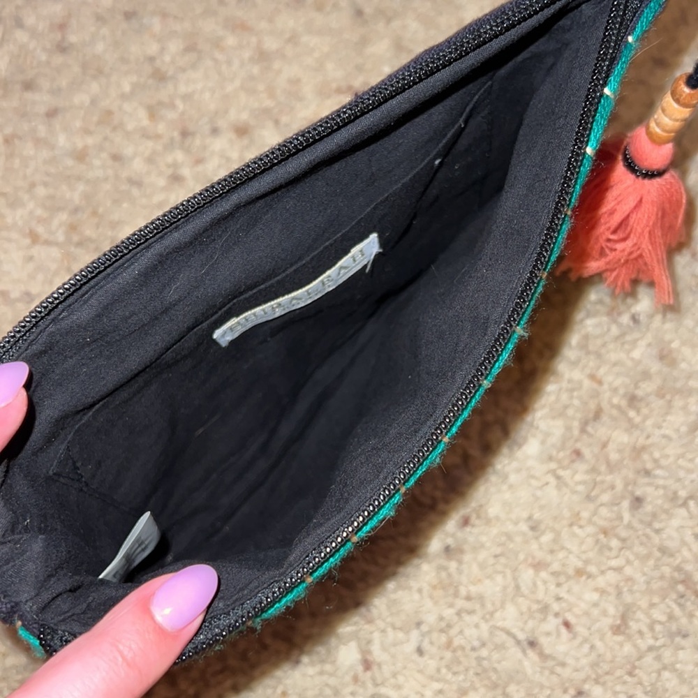 Aztec zip pouch - Picture 3 of 4
